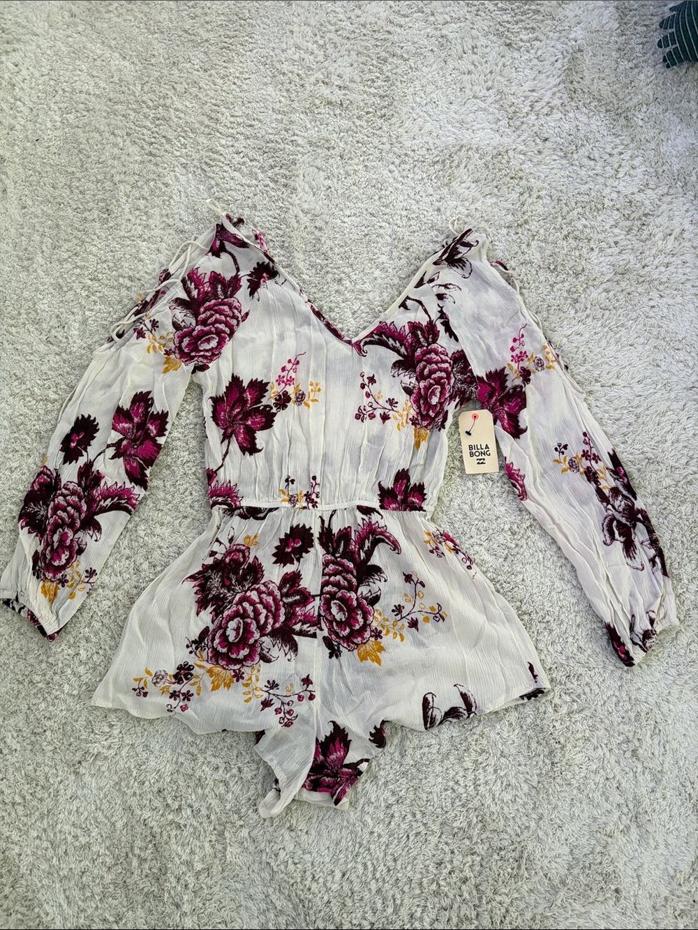 Billabong White Romper with Magenta Floral Print - Picture 3 of 3